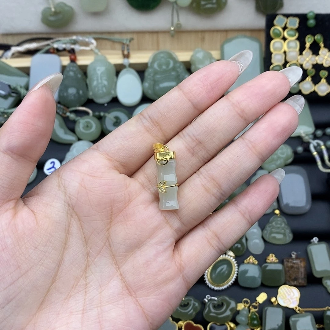 吊坠(不含链)银S925镶嵌和田玉