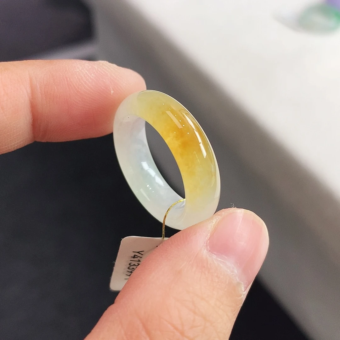 翡翠未镶嵌戒指16号