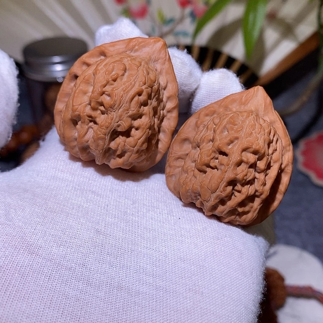 明***复吊坠文玩核桃37赤龙鸡心