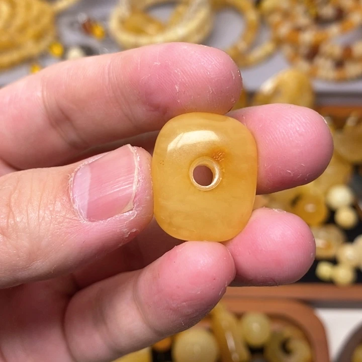 蜜蜡珠宝奇石未镶嵌王*一