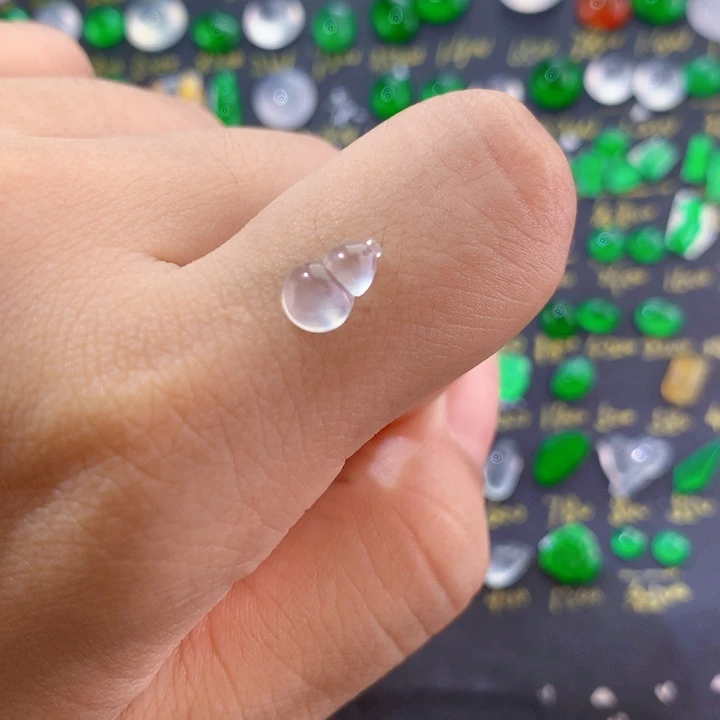 颈饰未镶嵌翡翠葫芦