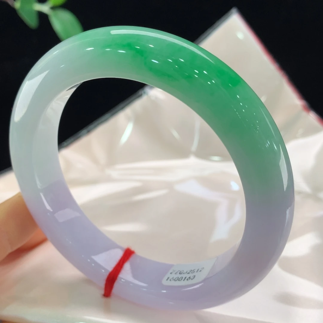 翡翠未镶嵌手镯0160