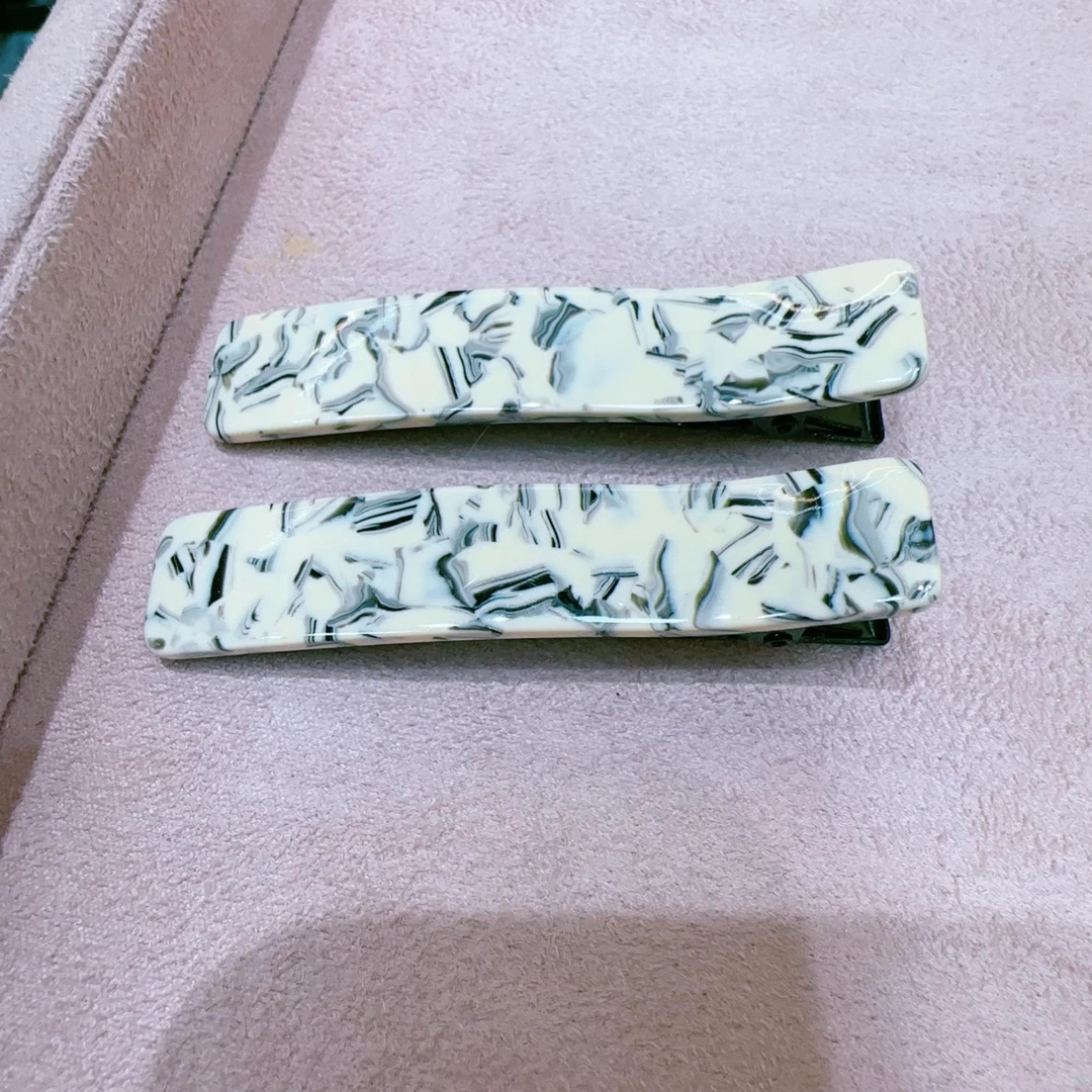 A580一对水墨画鸭夹