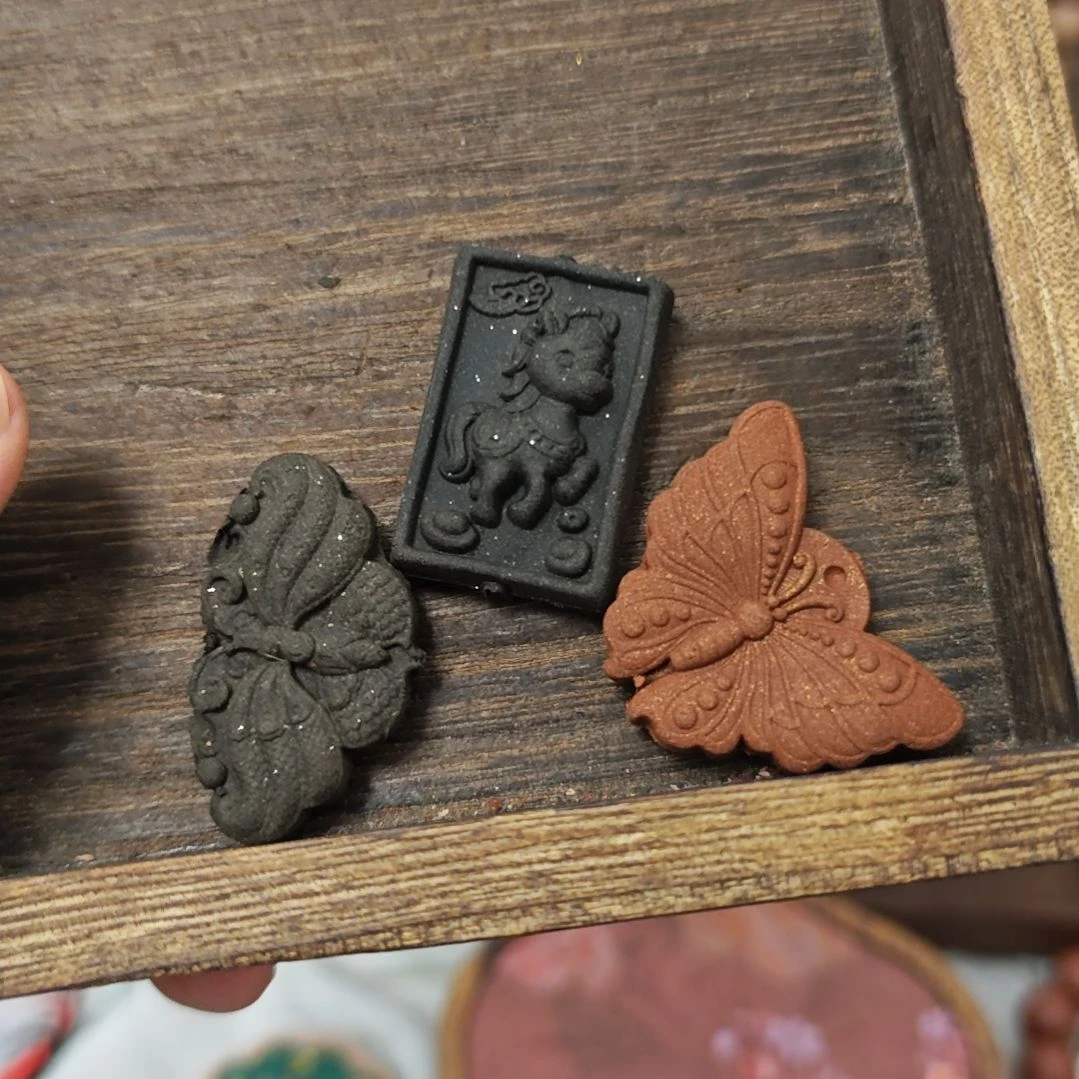 泥塑福利配饰三个高阶香方不带绳