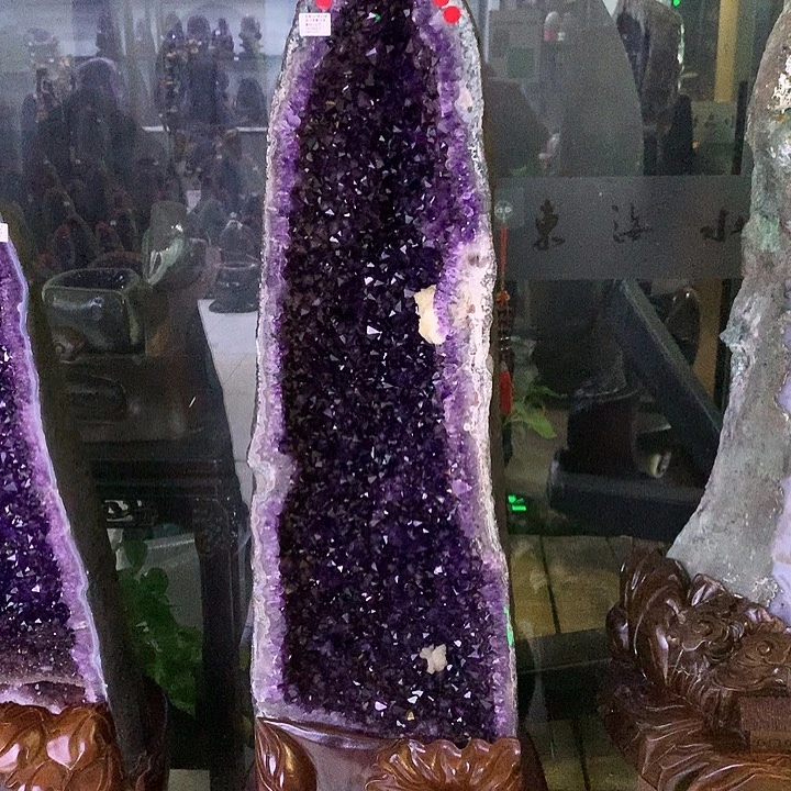 石材高端巴西天然紫晶帝紫色摆件1.4高