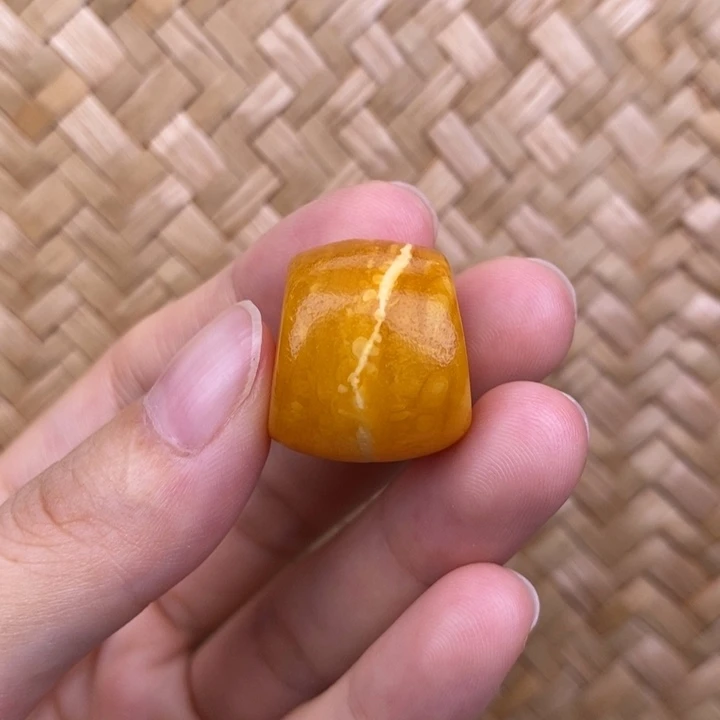 蜜蜡未镶嵌裸石蜜蜡M