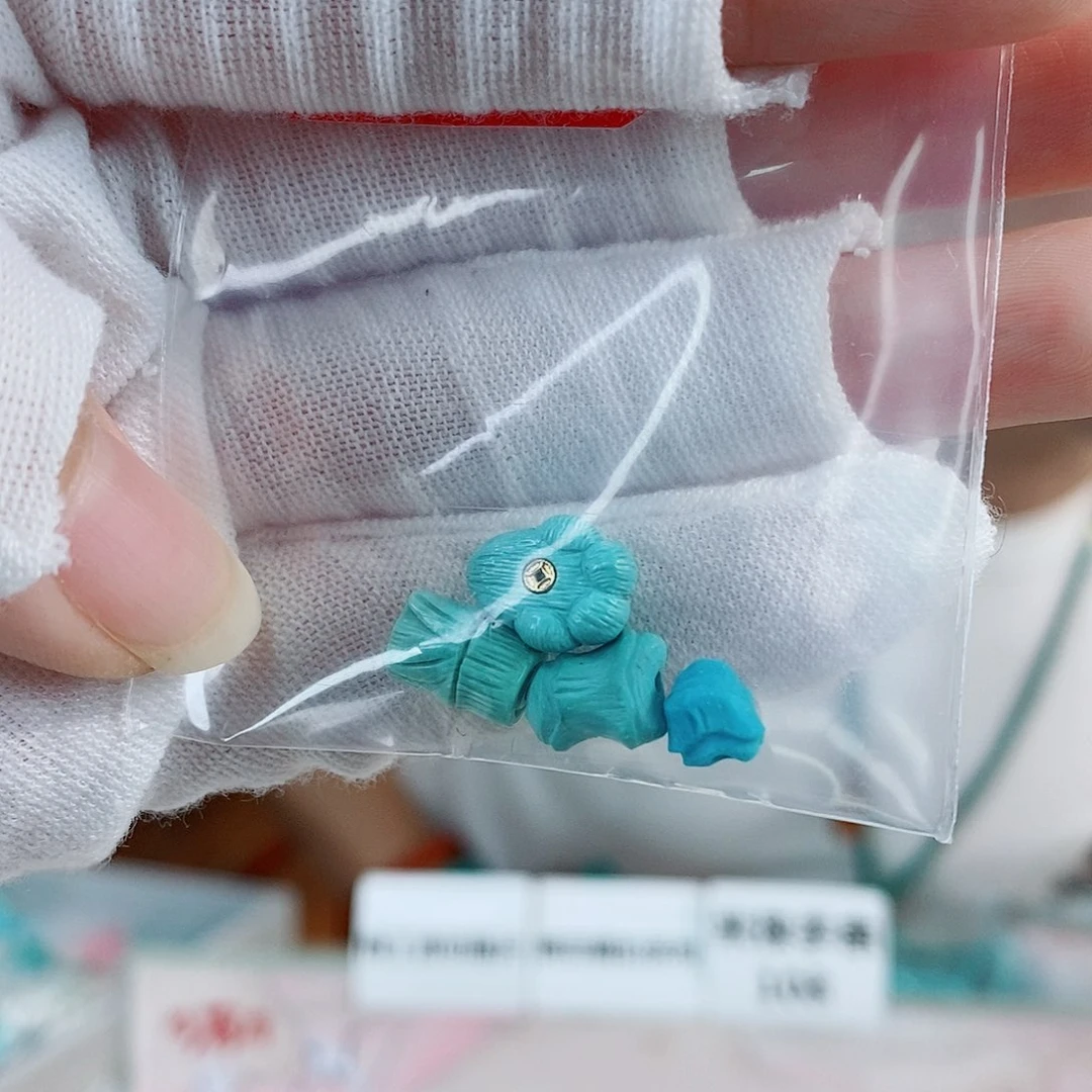 未镶嵌绿松石珠宝奇石