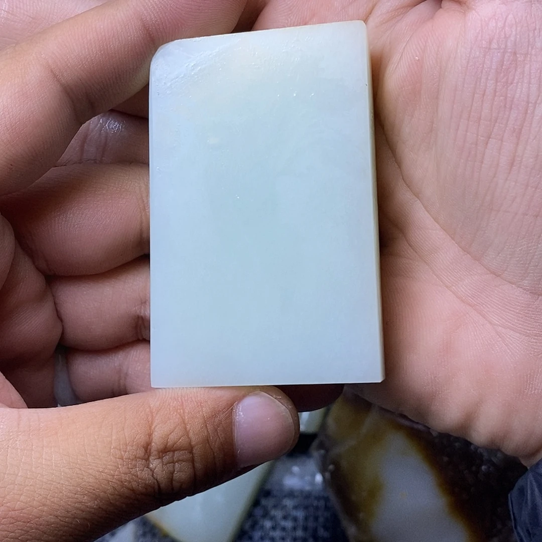 旋***叔定制和田玉未镶嵌牌