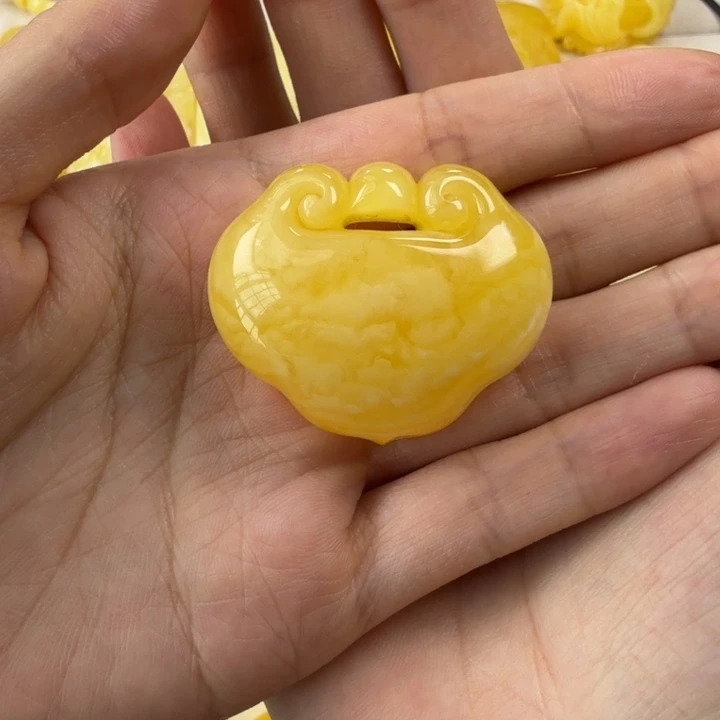 未镶嵌颈饰琥珀琥珀蜜蜡