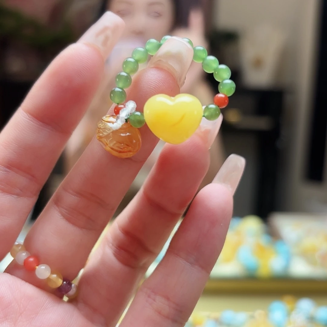 未镶嵌琥珀手链琥珀