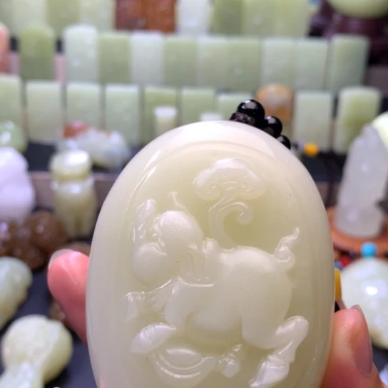 石材方解石手把件