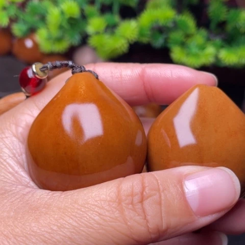 【闪购商品】手串/手链橄榄核40左右长光珠手球