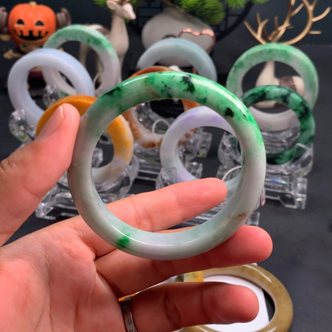定制翡翠手镯未镶嵌