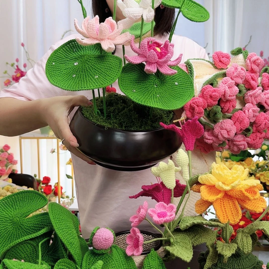 莱赛尔纤维棉手工钩织碗莲盆景