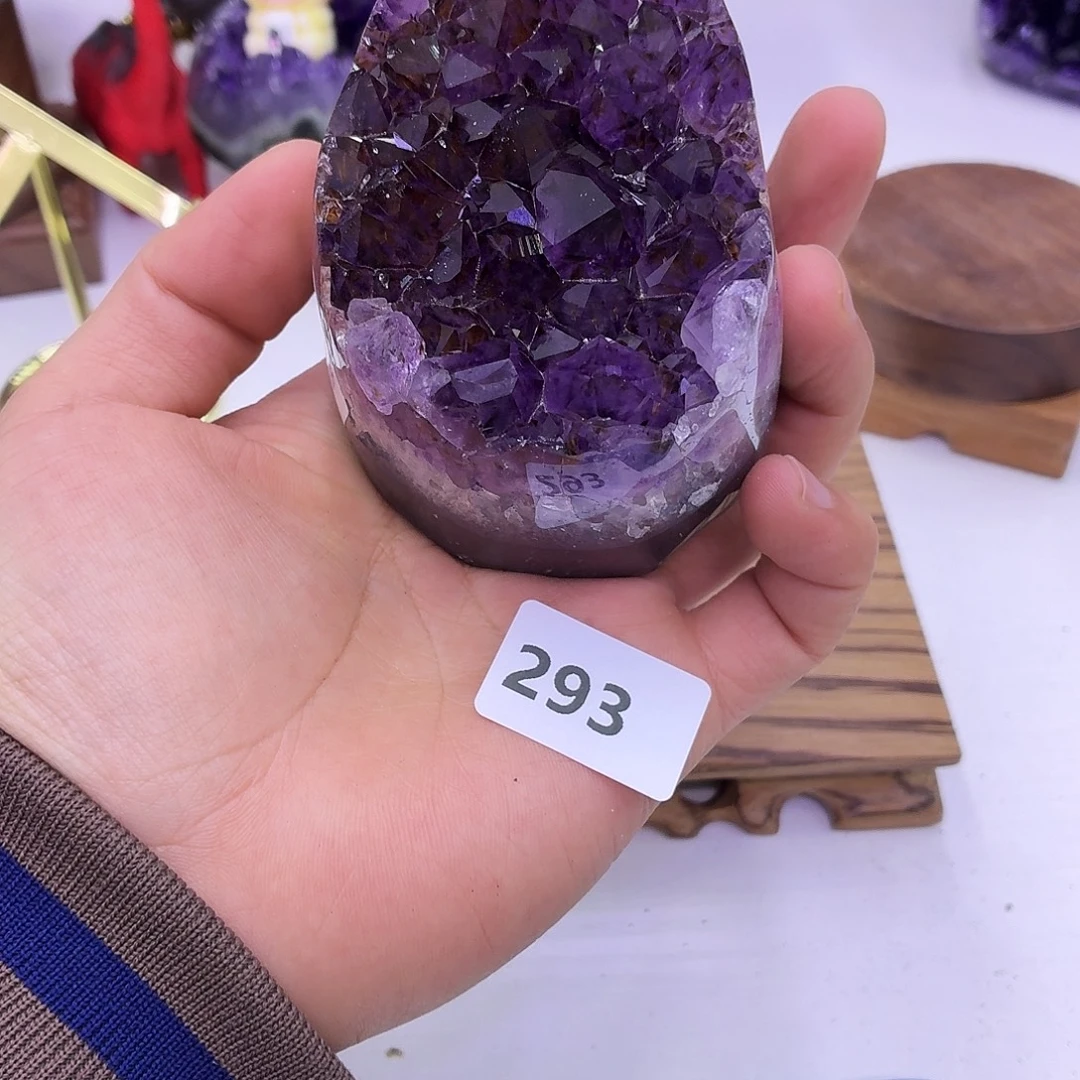 水晶大型摆件（非配饰）未镶嵌