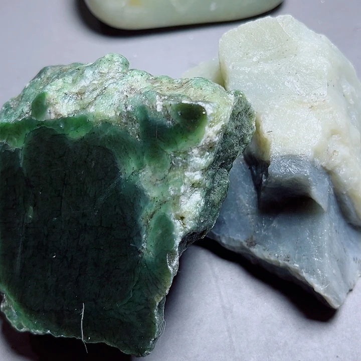 和田玉珠宝奇石未镶嵌