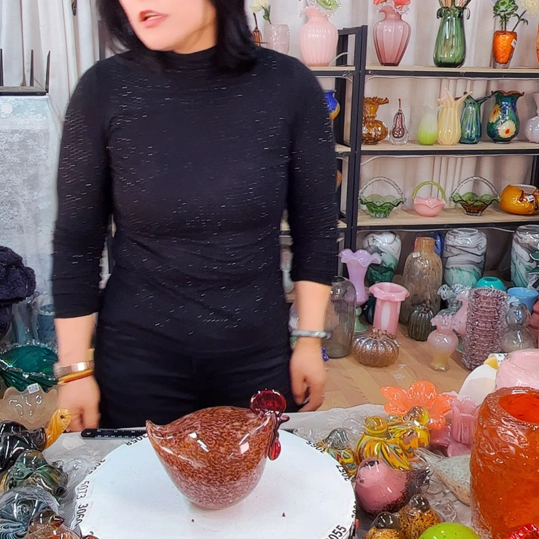 花鸡不完美家悦琉璃工艺品