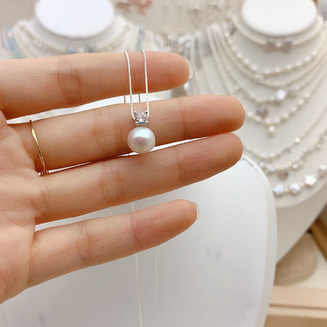 颈饰银S925镶嵌淡水珍珠