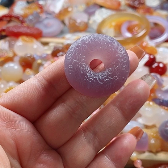 玛瑙/玉髓吊坠(赠链)未镶嵌鱼**水