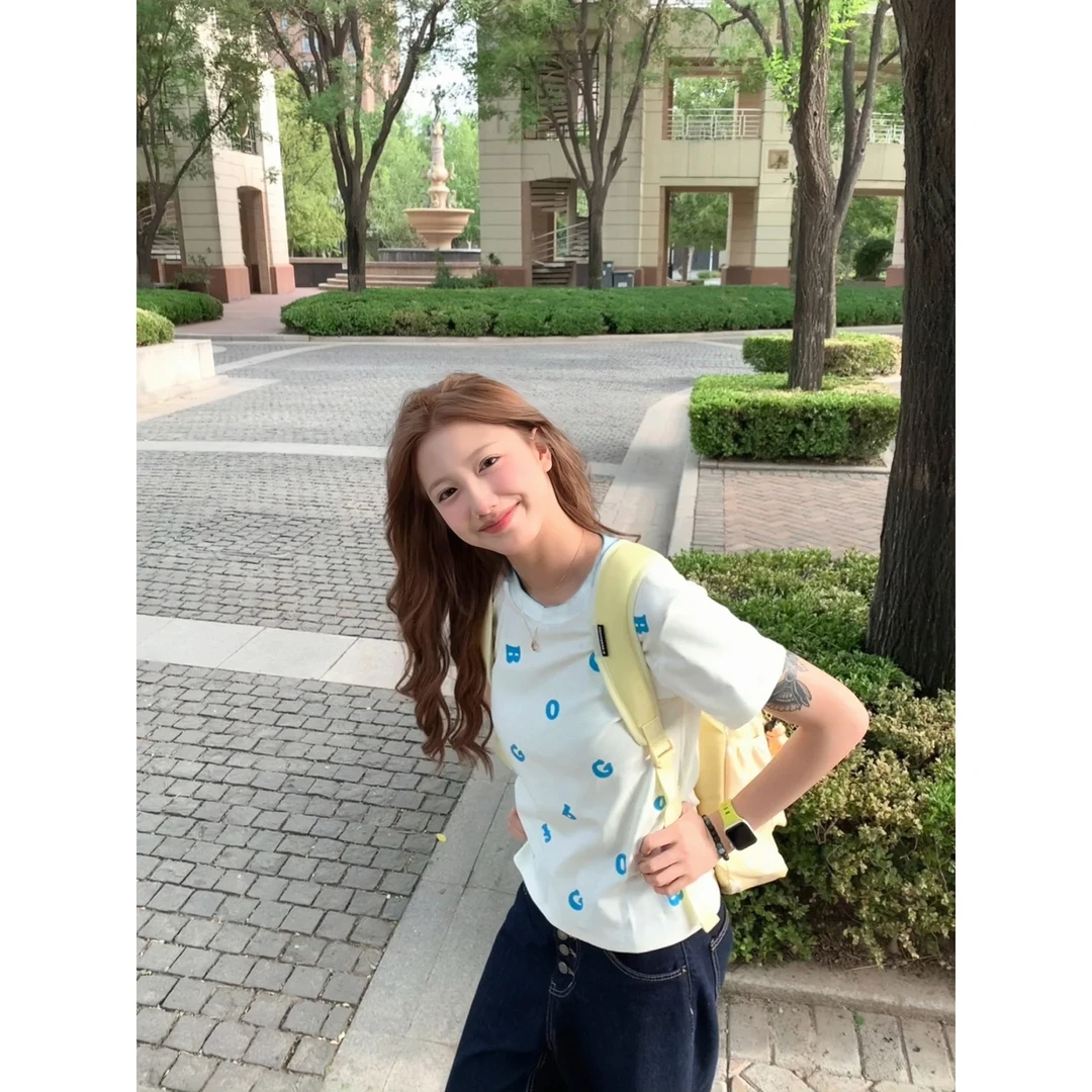 圆领正肩短袖女t恤小众白色爆款修身显瘦韩系辣妹洋气百搭上衣服