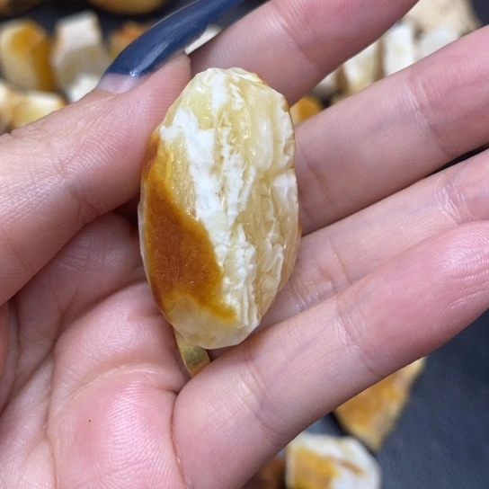 吧***蹦定制琥珀未镶嵌蜜蜡