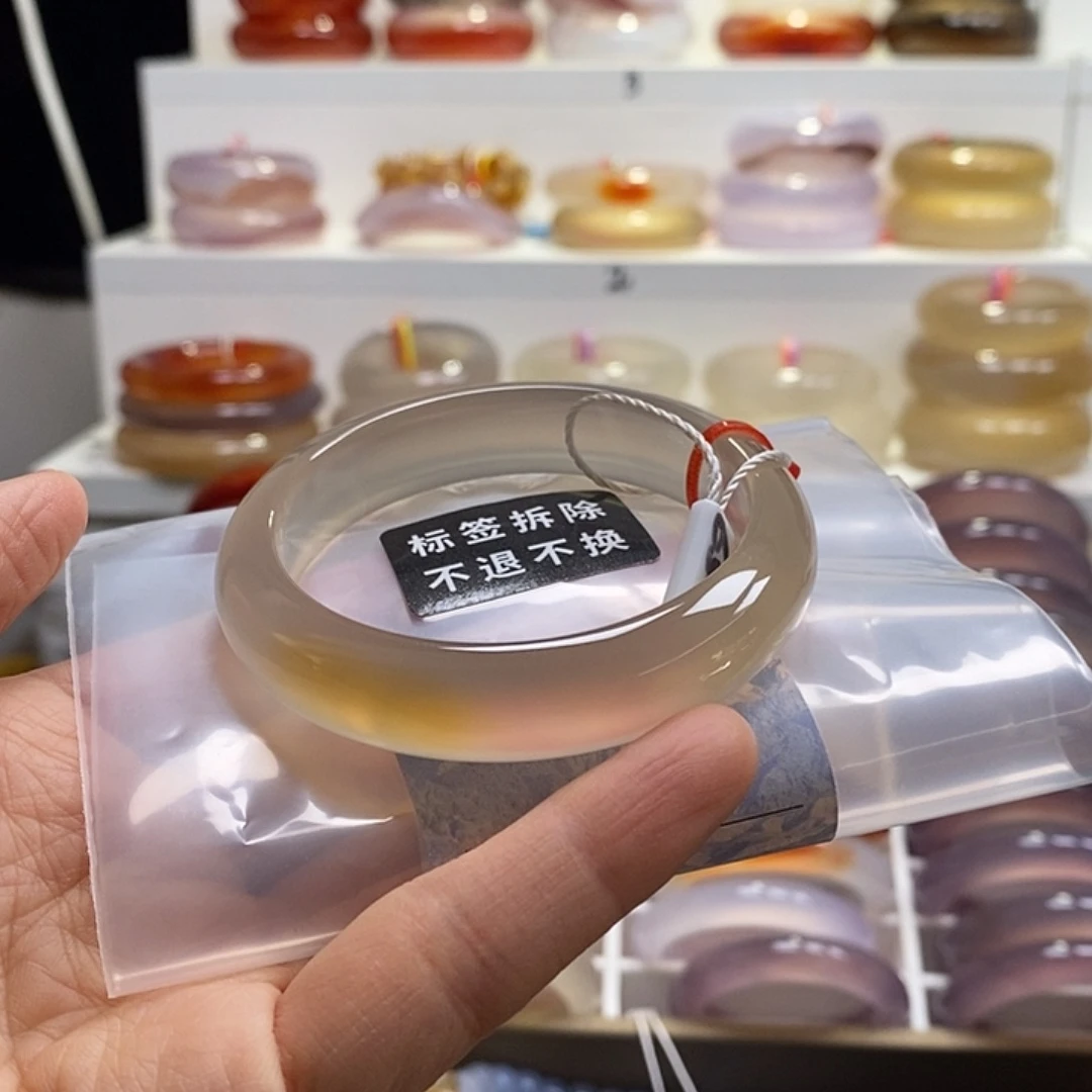 番****玛瑙/玉髓未镶嵌手镯天然纹理俏色