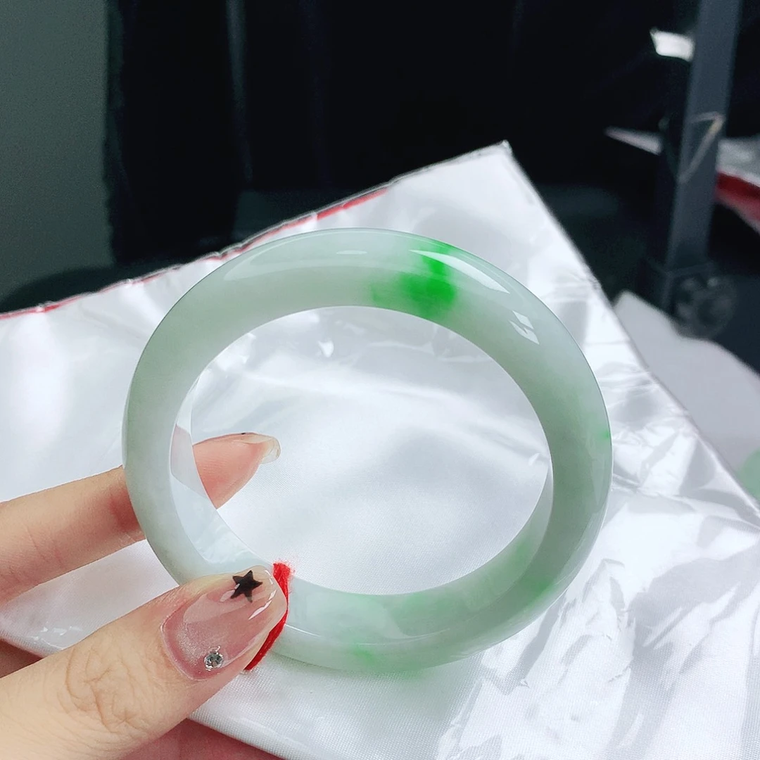 翡翠手镯未镶嵌翡翠58.0