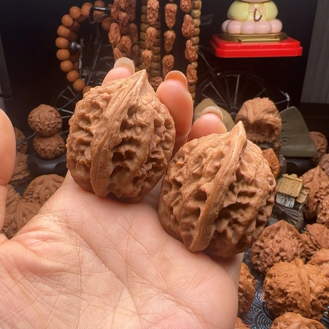 文玩核桃把件全品大沽石40