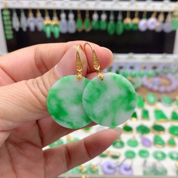 翡翠18K金镶嵌耳饰