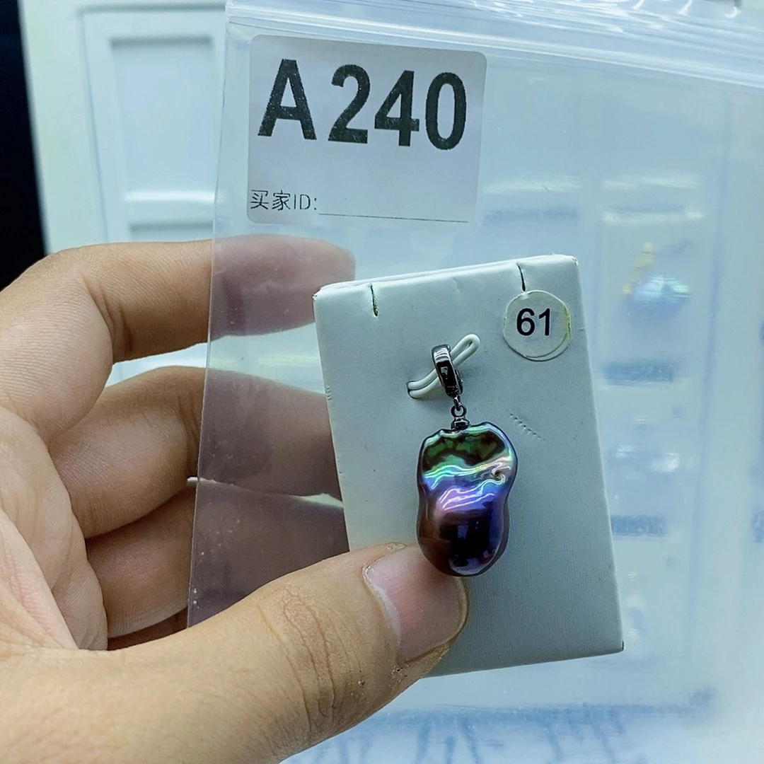 淡水珍珠合金颈饰
