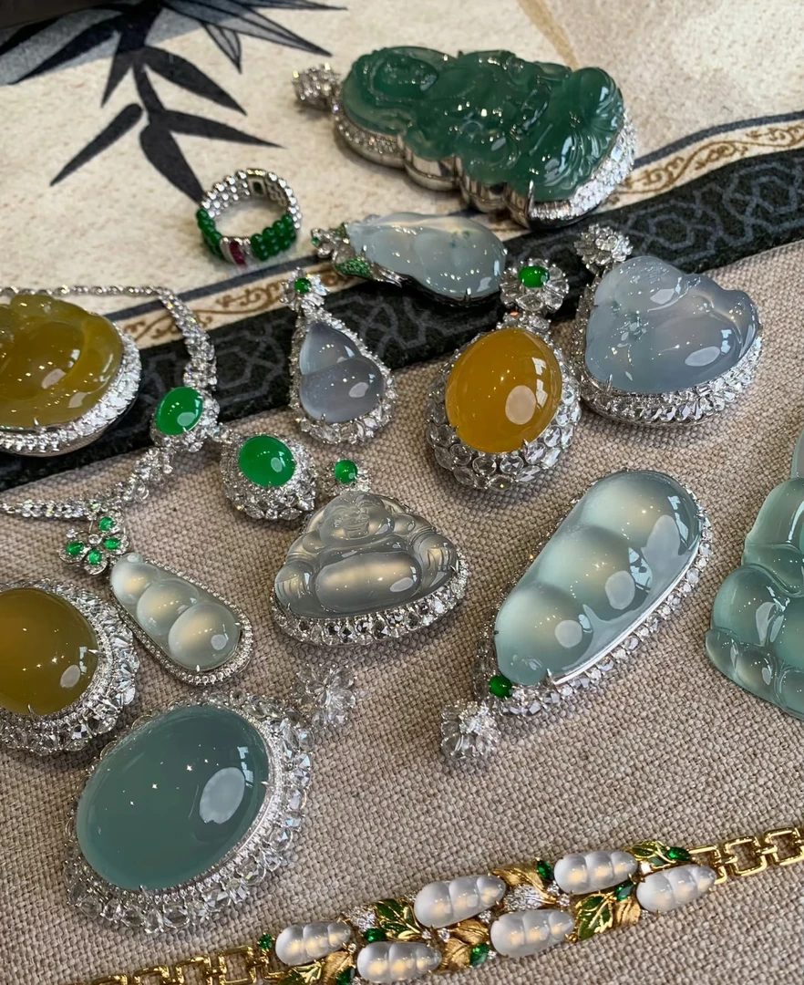 时尚百搭吊坠手串