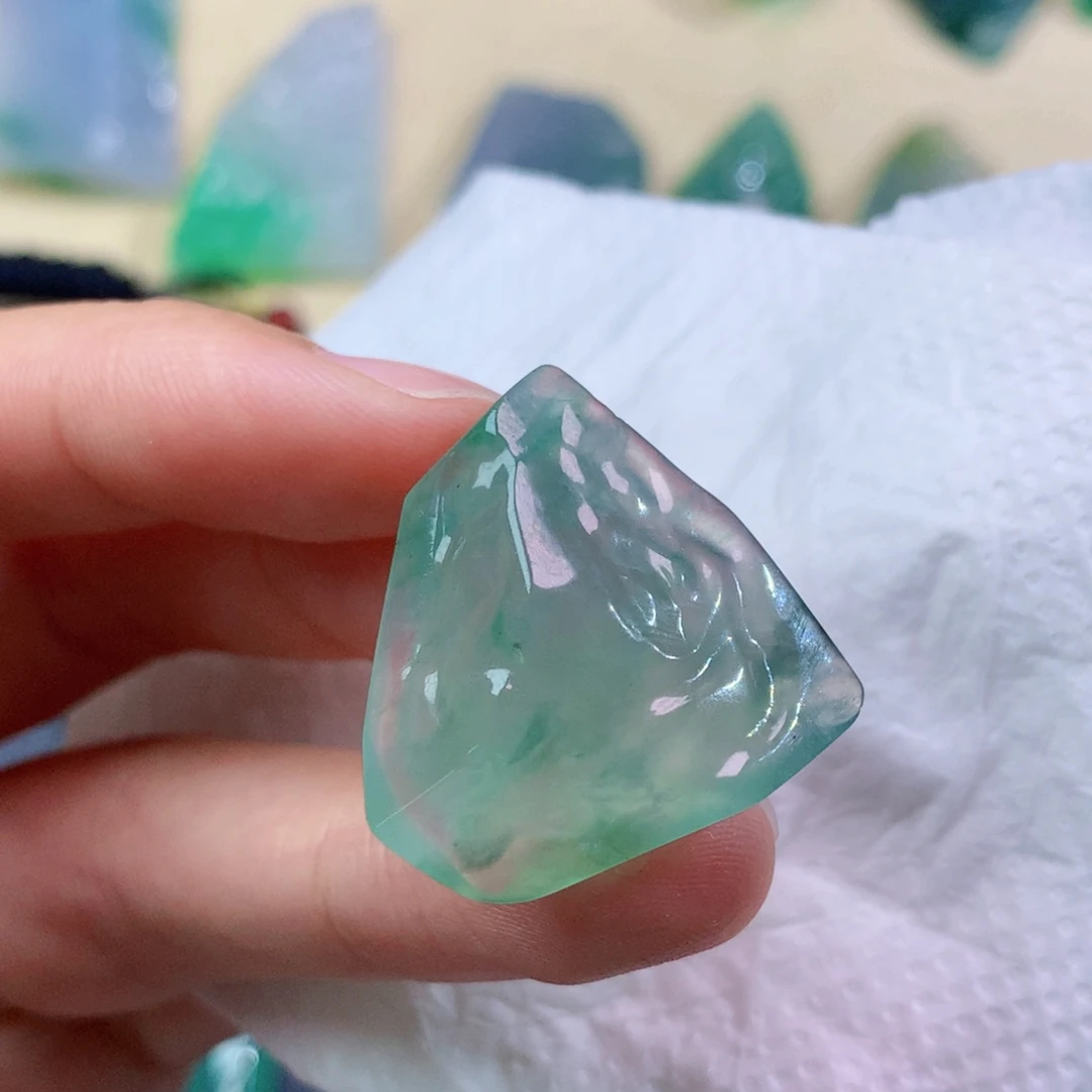 翡翠未镶嵌吊坠(赠链) 1688