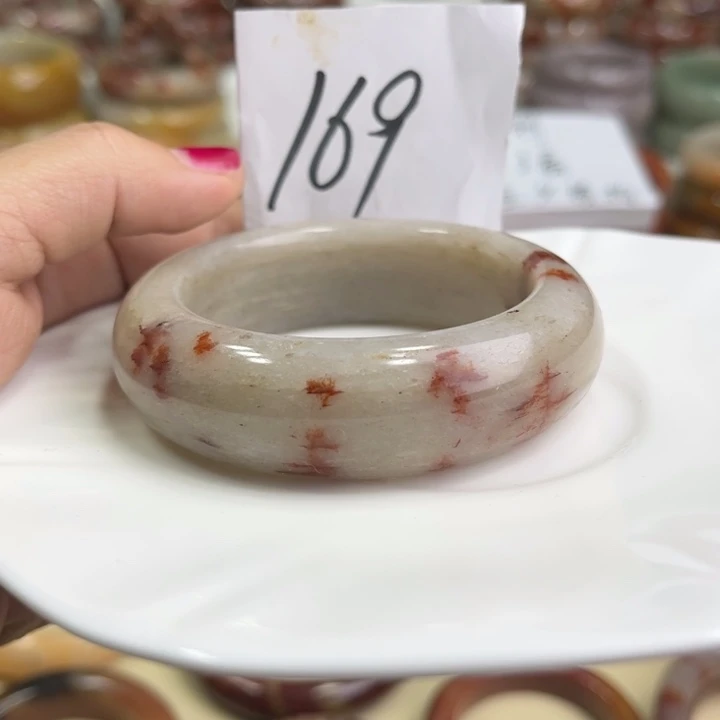 石英质玉微瑕54.5未镶嵌