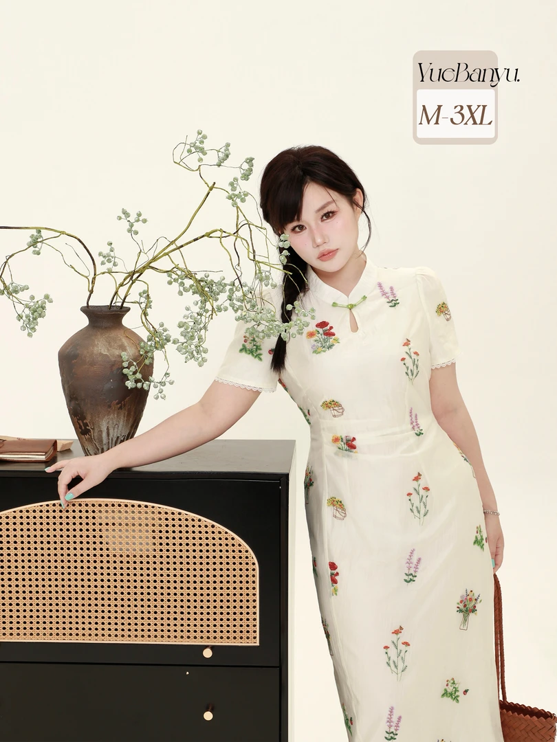 月半鱼现货【事事幽】新中式法式刺绣显瘦提花立领时尚长裙旗袍印花