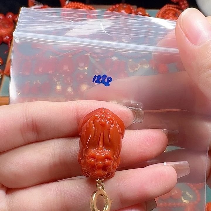 南红玛瑙银S925镶嵌吊坠
