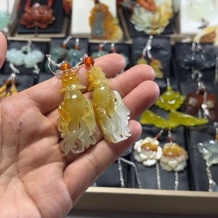 合金蛇纹石玉耳饰