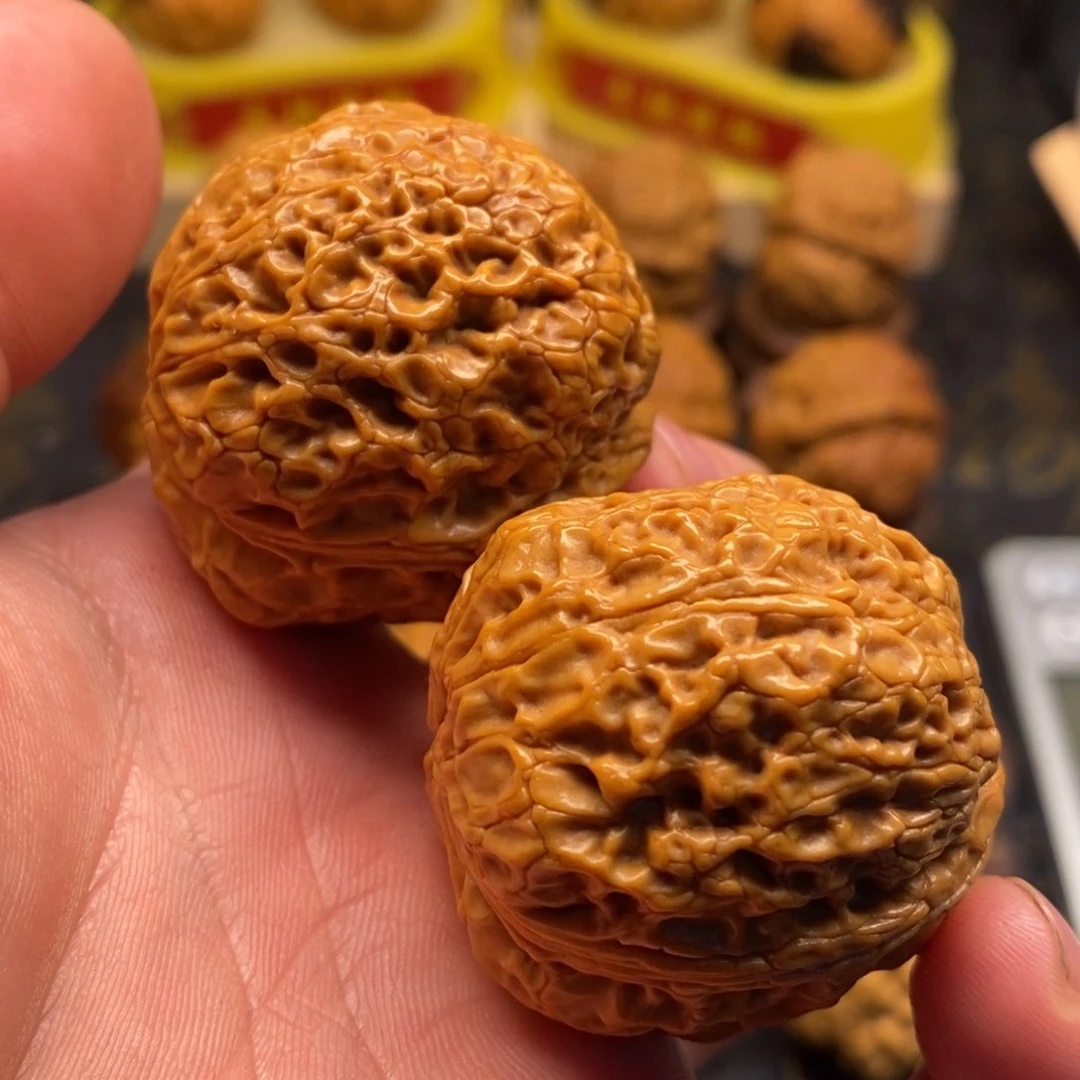 桃核把件十八罗汉