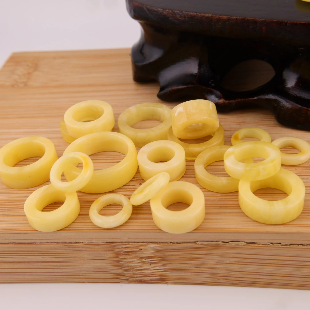 俄料原矿鸡油黄蜜蜡跑环文玩配饰天然保真DIY手持佛珠配件