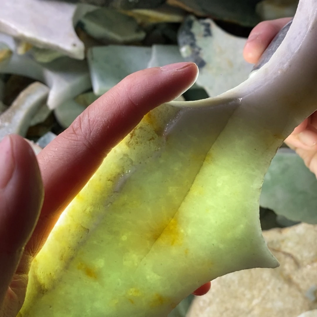 颈饰未镶嵌翡翠天然翡翠