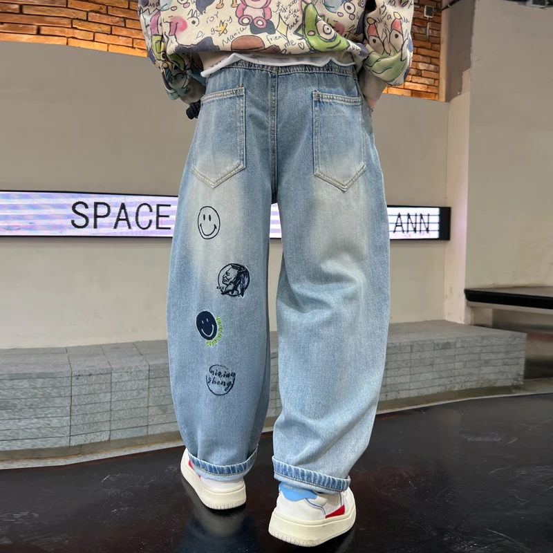 男童牛仔裤子春秋款2025新款儿童装休闲长裤春季中大童男孩春装潮