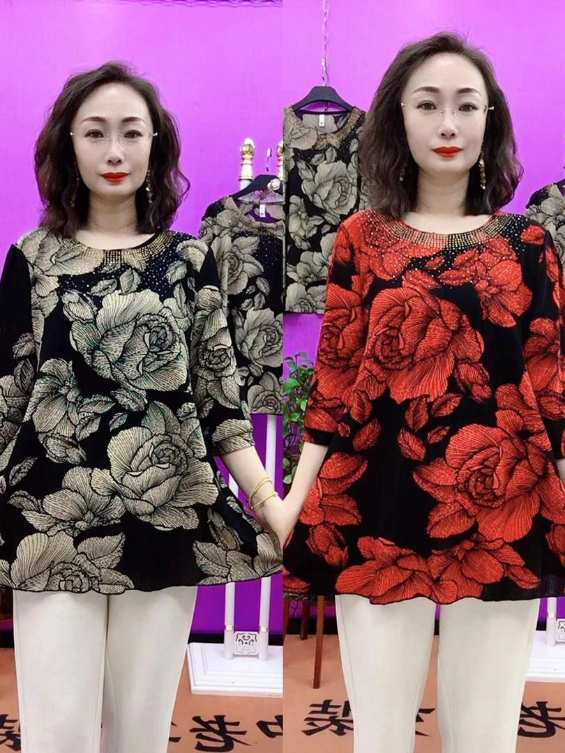 圆领大花宽松版妈妈衫