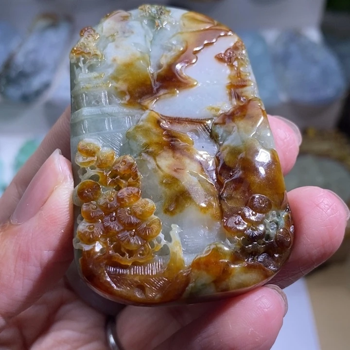 【闪购商品】颈饰未镶嵌翡翠山水