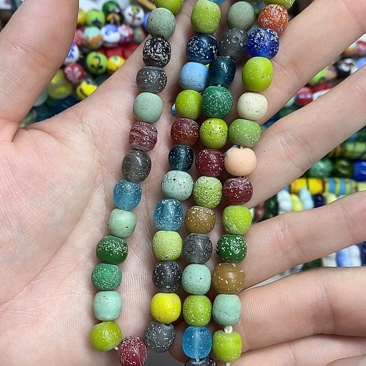 颈饰琉璃西亚老皮