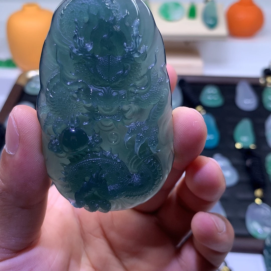珐琅非金属吊坠龙牌