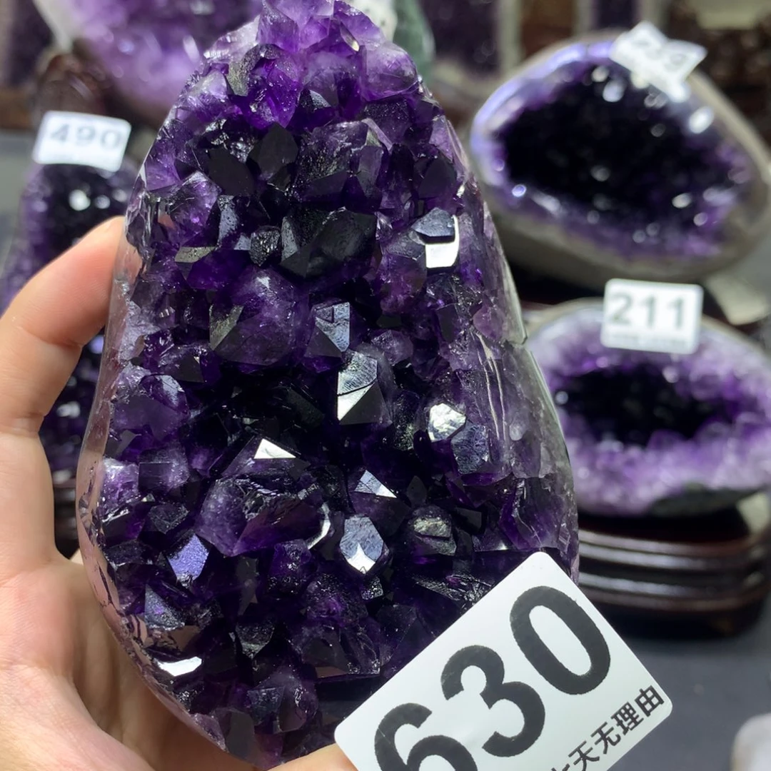 大型摆件（非配饰）未镶嵌水晶