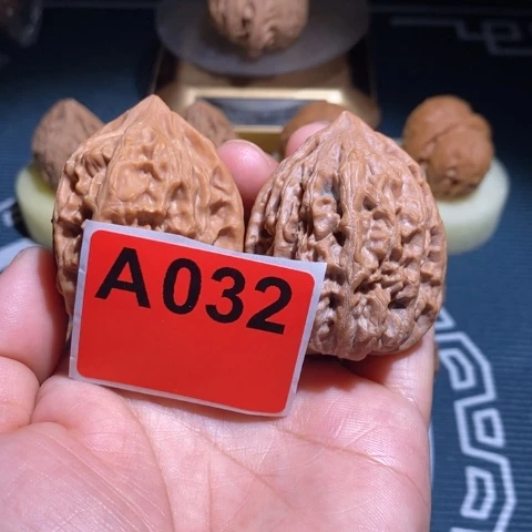 吊坠文玩核桃40鸡心