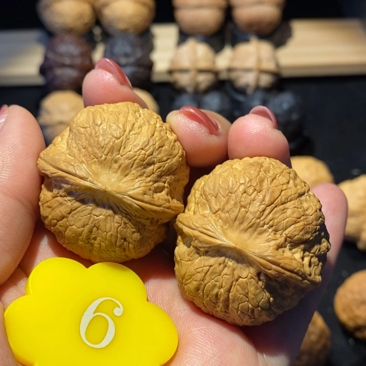 核桃铁磨盘核桃手把件38