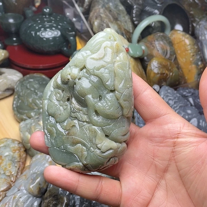 和田玉未镶嵌挂件