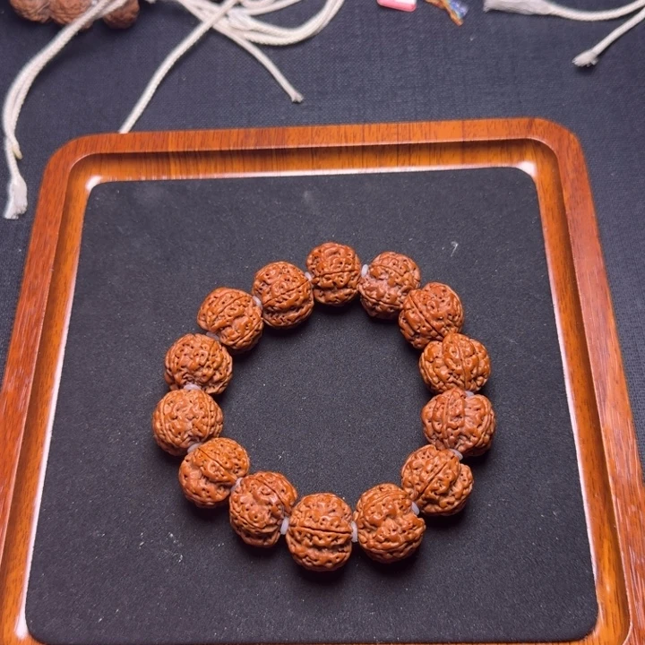 手串金刚菩提12号梅花