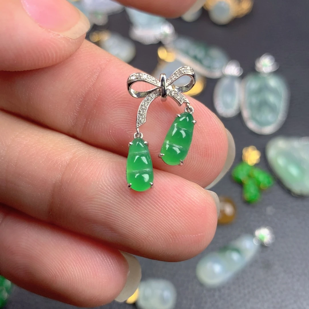 【闪购商品】翡翠18K金镶嵌颈饰康*翡翠